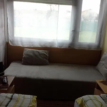 Utulny Privat Lägenhet Veľký Meder